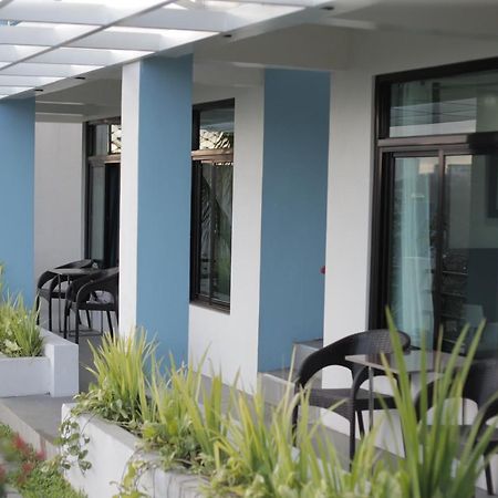 Casa Noah Hotel Tagaytay City Exterior foto