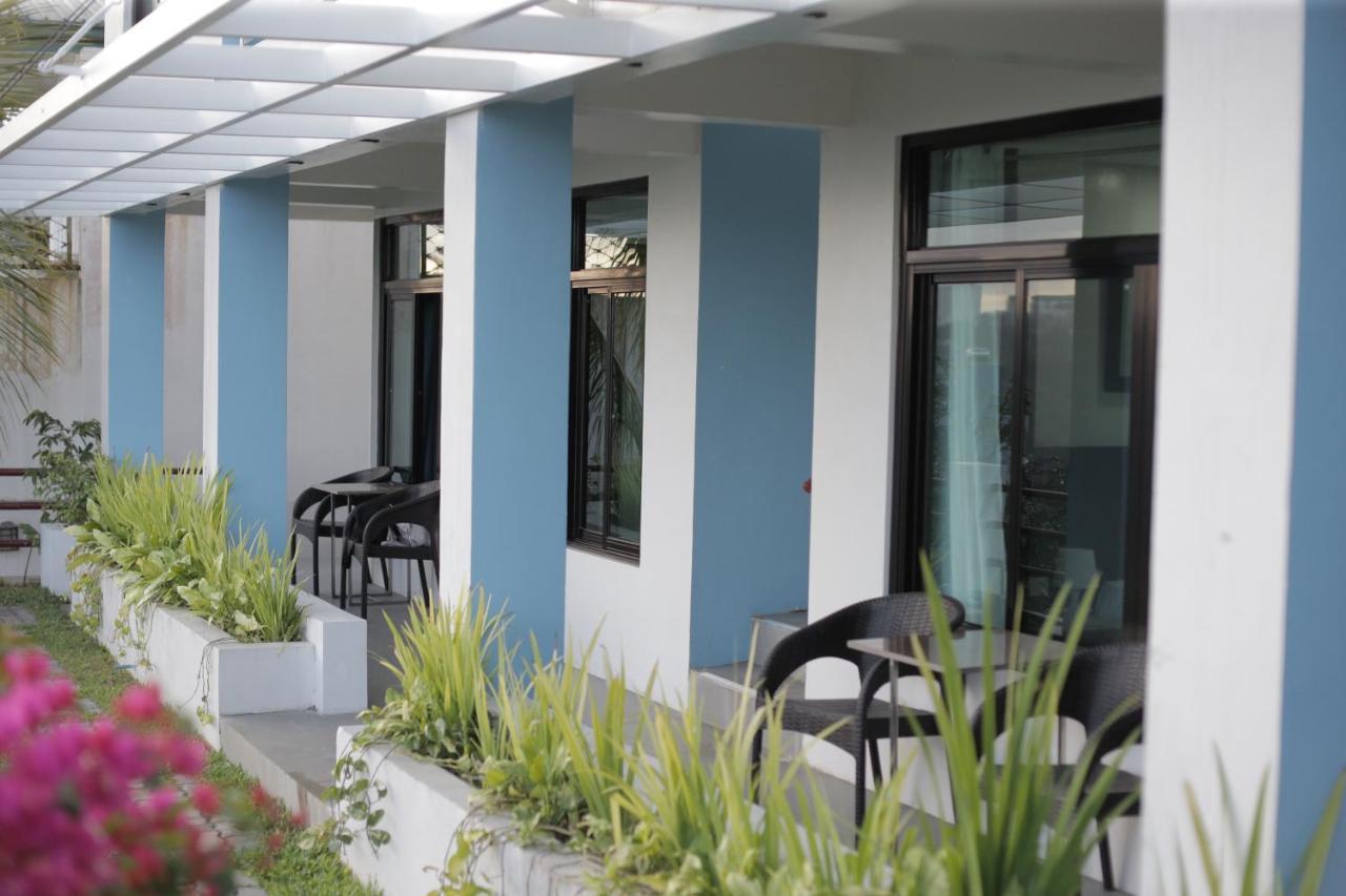 Casa Noah Hotel Tagaytay City Exterior foto
